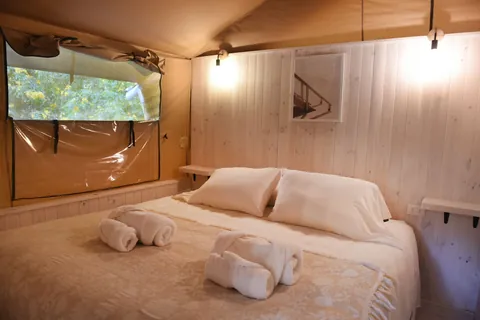 Glamping Familiar Doble Deluxe · 4
